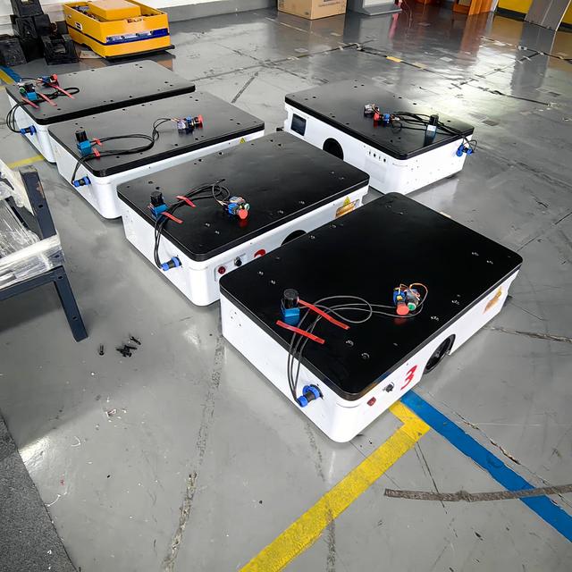 揭秘東莞玩具小工廠的效率神器！哪種AGV才是最優(yōu)選？