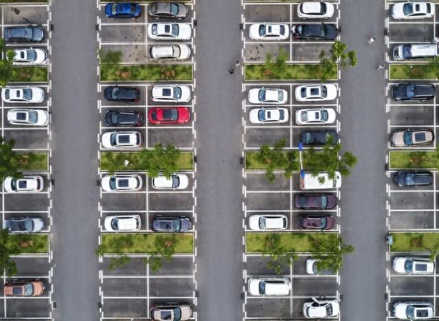 2025 UWB技術(shù)爆發(fā)前夜：三大突破撬動千億市場