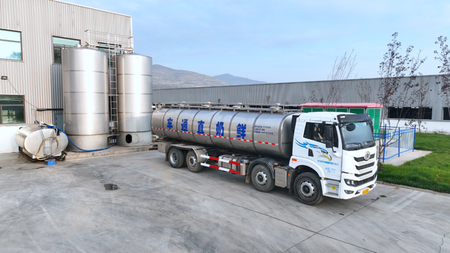 西寧這里 “?！眲攀恪? style='letter-spacing: 0.578px;text-align: center;' data-ratio='0.562962962962963' data-imgfileid='505356128' data-type='png' data-s='300,640' class='rich_pages wxw-img js_insertlocalimg' data-w='1080'  onerror=